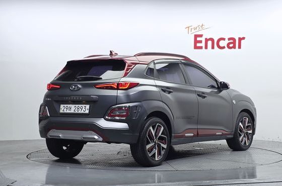 Hyundai Kona 1.6 Turbo 2WD Iron Man Edition — пробег 98 752 км — фото 2 из 5