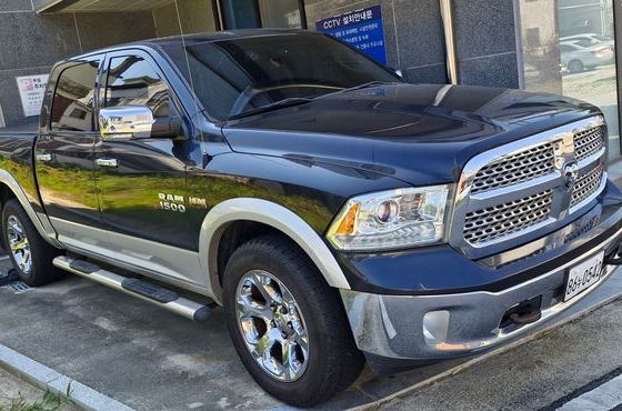 Dodge Ram Pick Up 5.7 — пробег 318 000 км — фото 4 из 5