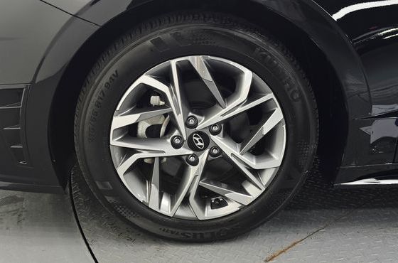 Hyundai Sonata 2.0 Premium Plus — пробег 19 021 км — фото 5 из 5
