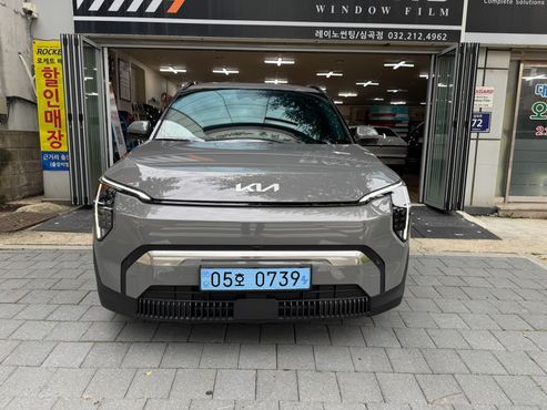 Kia EV3 Long Range 2WD Earth — пробег 571 км — фото 1 из 5