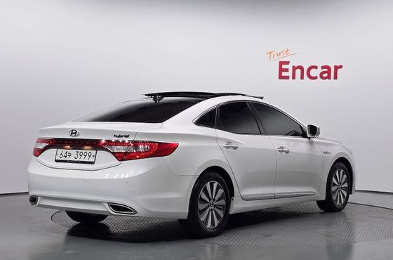 Hyundai Grandeur Premium — пробег 126 242 км — фото 2 из 5