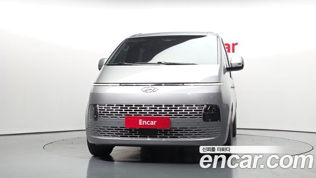 Hyundai Staria 4WD Tourer 11-Seater Modern — пробег 164 468 км — фото 3 из 5