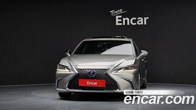 Lexus ES Luxury Plus — пробег 113 406 км — фото 3 из 5