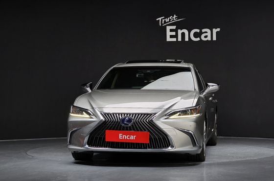 Lexus ES Luxury Plus — пробег 113 406 км — фото 3 из 5