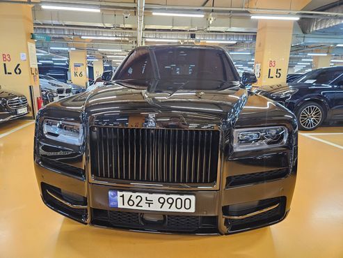 Rolls-Royce Cullinan 6.7 V12 Black Badge — пробег 7 500 км — фото 3 из 5