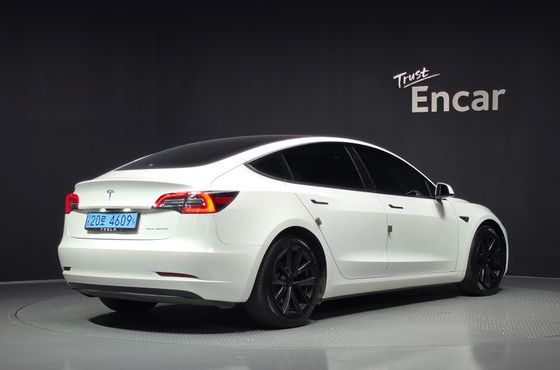 Tesla Model 3 Long Range AWD — пробег 36 239 км — фото 2 из 5