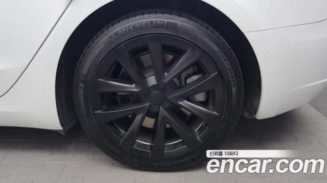 Tesla Model 3 Long Range AWD — пробег 36 239 км — фото 5 из 5