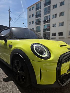 Mini Cooper Convertible Standard 3rd — пробег 47 861 км — фото 1 из 5