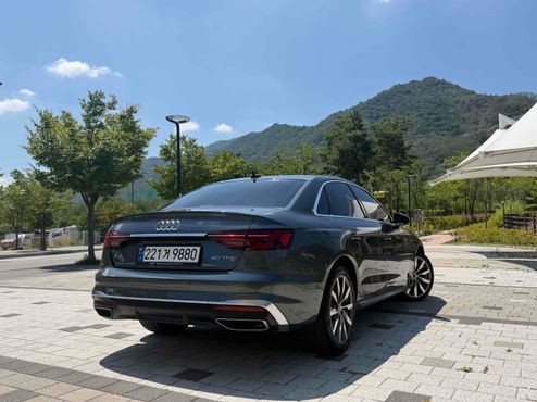 Audi A4 40 TFSI Premium — пробег 44 000 км — фото 2 из 5