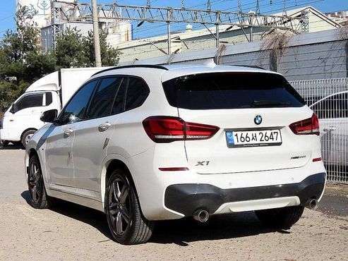 BMW X1 xDrive 20i M Sport — пробег 38 360 км — фото 3 из 5