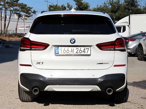 BMW X1 xDrive 20i M Sport — пробег 38 360 км — фото 4 из 5