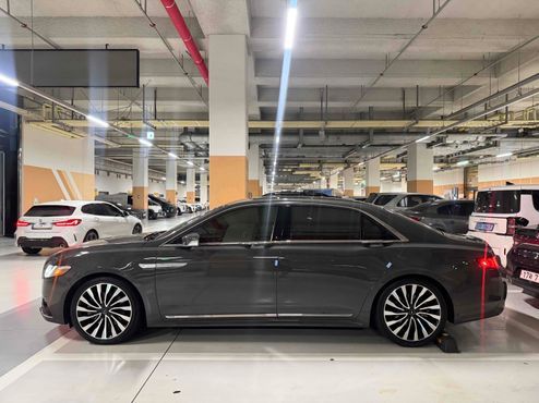Lincoln Continental 3.0 Presidential AWD — пробег 64 000 км — фото 3 из 5