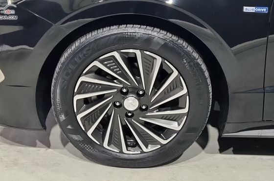 Hyundai Sonata Inspiration — пробег 110 303 км — фото 5 из 5