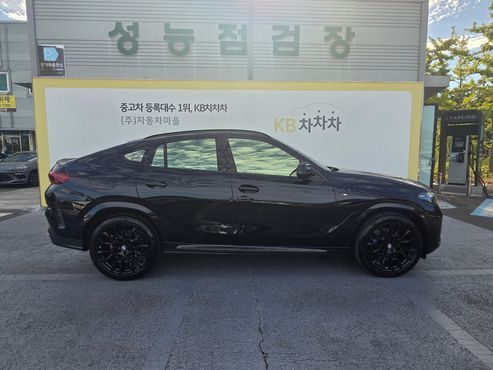 BMW X6 xDrive40i M Sport — пробег 74 866 км — фото 3 из 5