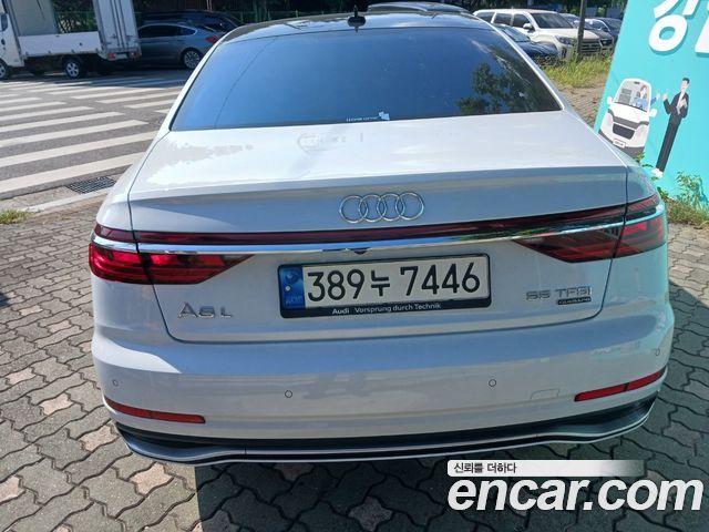 Audi A8 55 TFSI Quattro Premium LWB — пробег 22 060 км — фото 3 из 5