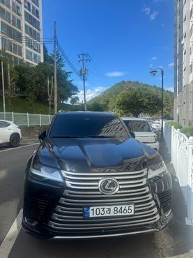 Lexus LX 700h Luxury — пробег 2 248 км — фото 3 из 5