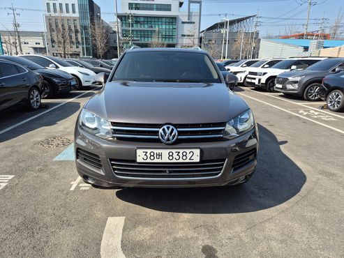 Volkswagen Touareg V6 3.0 TDI Bluemotion 7P5 — пробег 194 001 км — фото 1 из 5