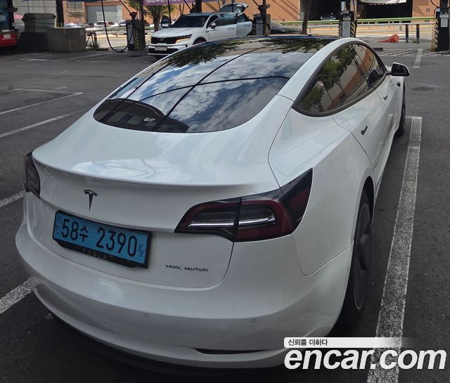 Tesla Model 3 Long Range AWD — пробег 112 000 км — фото 2 из 5