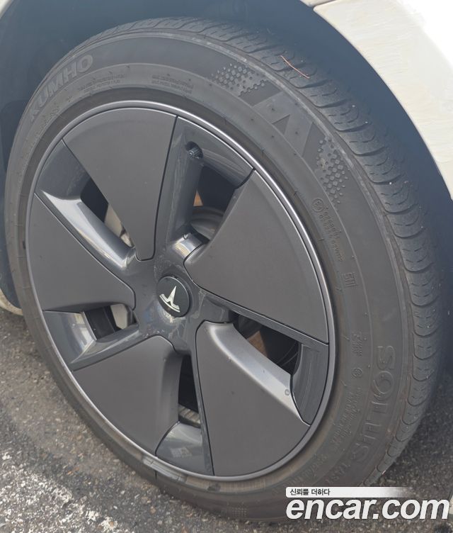Tesla Model 3 Long Range AWD — пробег 112 000 км — фото 5 из 5