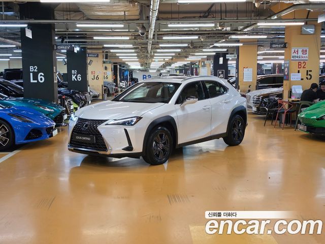 Lexus UX из Кореи Encar