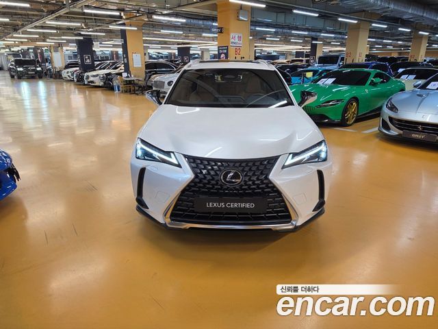 Lexus UX из Кореи Encar