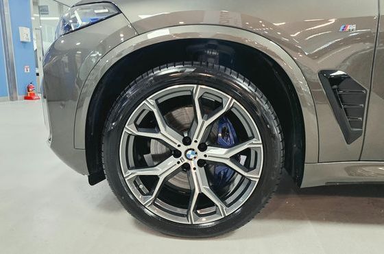 BMW X5 xDrive 40i M Sport — пробег 4 387 км — фото 5 из 5