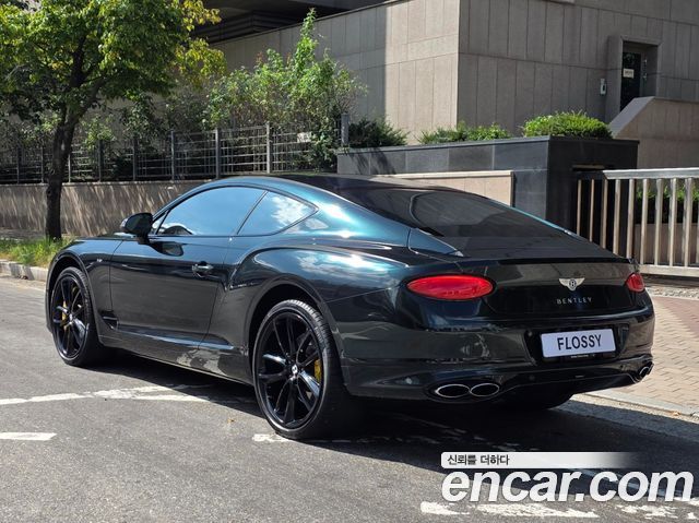 Bentley Continental 4.0 GT — пробег 36 800 км — фото 2 из 5