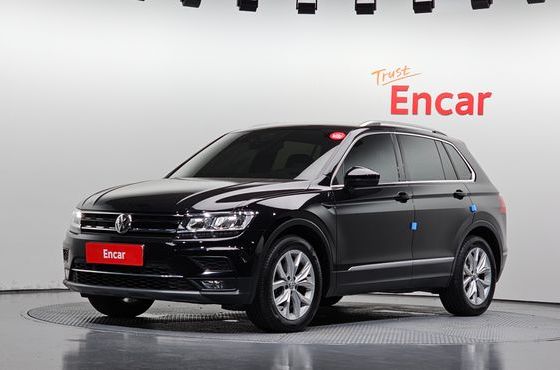 Volkswagen Tiguan 2.0 TDI Premium — пробег 105 685 км — фото 1 из 5