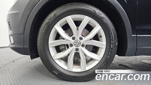 Volkswagen Tiguan из Кореи Encar