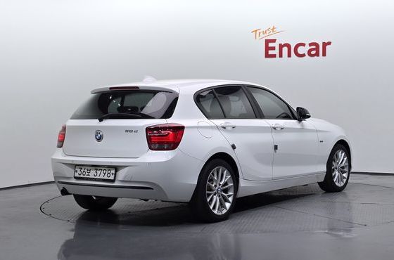 BMW 1-Series 118d Sport 5Door — пробег 172 235 км — фото 2 из 5