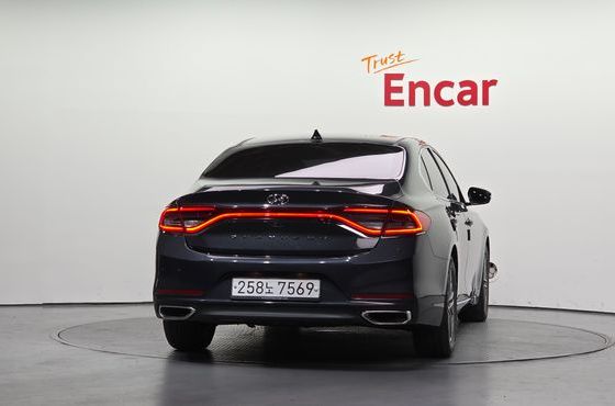 Hyundai Grandeur 2.4 Premium — пробег 129 003 км — фото 4 из 5