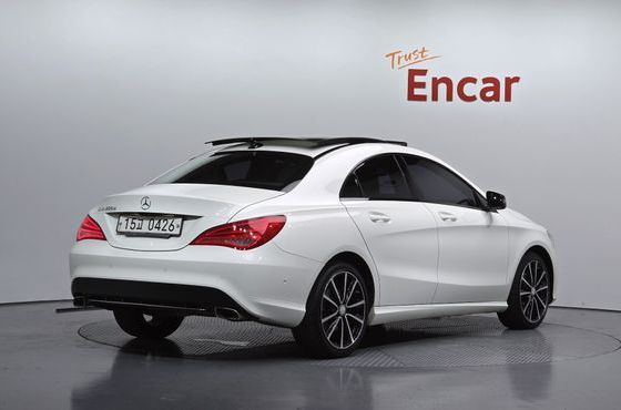 Mercedes-Benz CLA-Class CLA200 d — пробег 125 208 км — фото 2 из 5