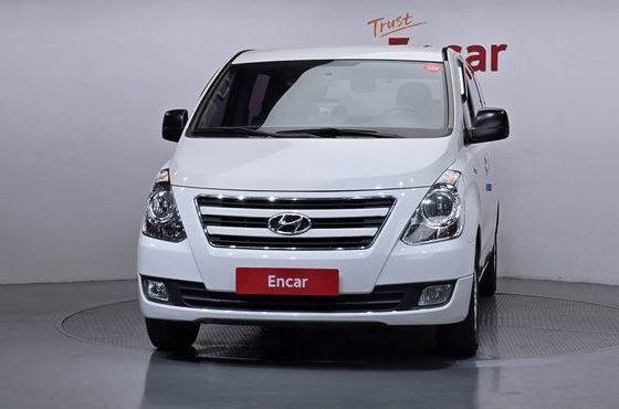 Hyundai Starex 12-Seater Wagon Smart — пробег 176 088 км — фото 3 из 5