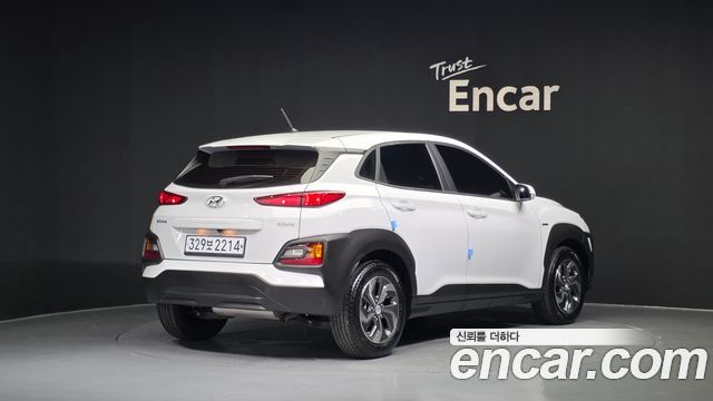 Hyundai Kona из Кореи Encar