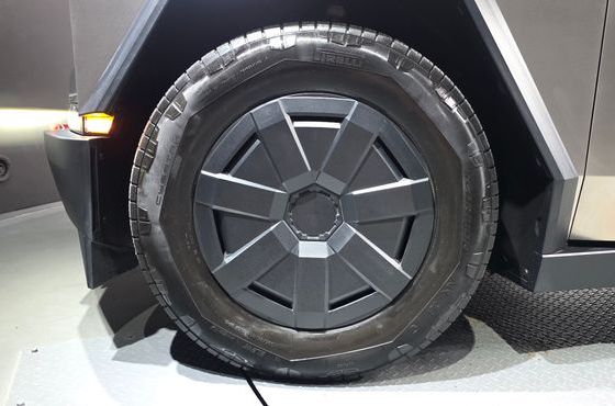 Tesla Cybertruck Cyberbeast — пробег 5 007 км — фото 5 из 5