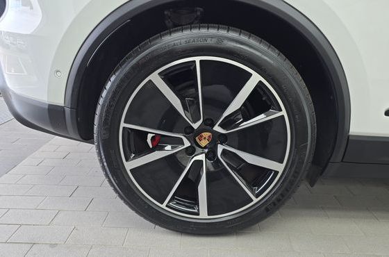 Porsche Macan 4S — пробег 14 483 км — фото 5 из 5