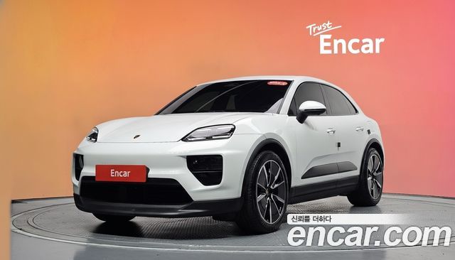 Porsche Macan 4S — пробег 14 483 км — фото 1 из 5
