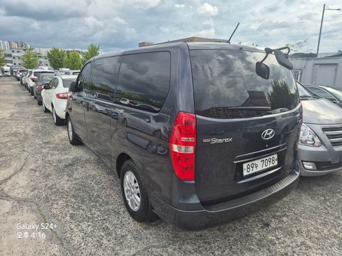 Hyundai Starex 5-Seater VAN Modern — пробег 134 430 км — фото 2 из 5