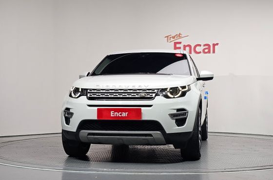 Land Rover Discovery Sport 2.0 TD4 HSE Luxury — пробег 135 792 км — фото 3 из 5