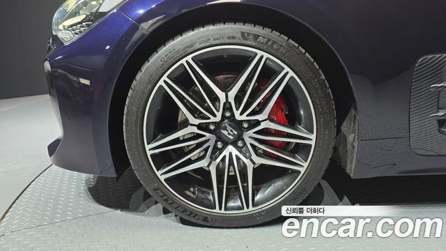 Kia Stinger из Кореи Encar