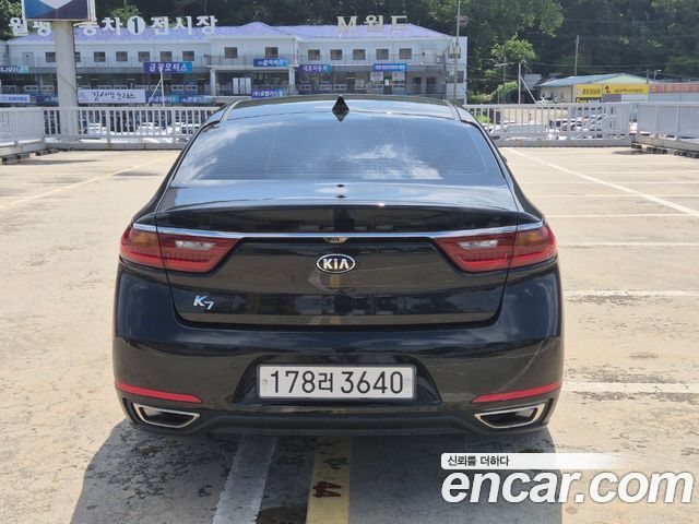 Kia K7 из Кореи Encar