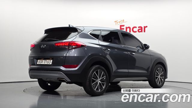 Hyundai Tucson из Кореи Encar