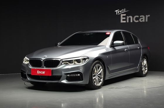 BMW 5-Series 530i M Sport Package — пробег 51 702 км — фото 1 из 5