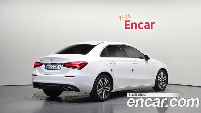 Mercedes-Benz A-Class из Кореи Encar