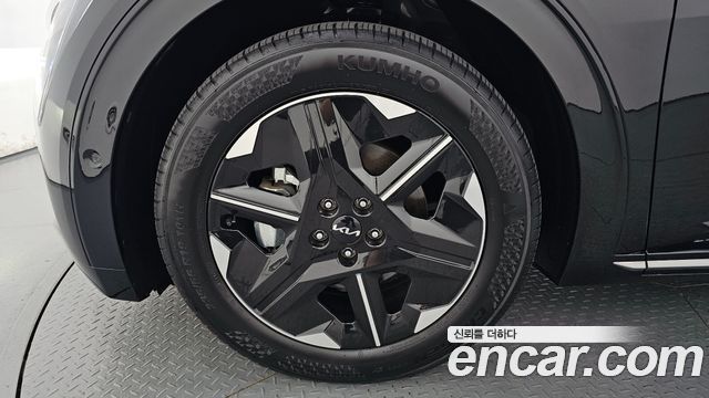 Kia EV6 Long Range 2WD Earth — пробег 43 054 км — фото 5 из 5