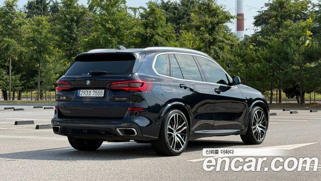 BMW X5 xDrive 40i M sports Onlie Exclusive Edition — пробег 83 522 км — фото 2 из 5