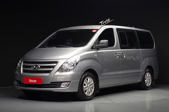 Hyundai Starex 12-Seater Wagon Smart — пробег 144 655 км — фото 1 из 5