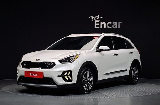 Kia Niro 1.6 HEV Noblesse Special — пробег 95 927 км — фото 1 из 5