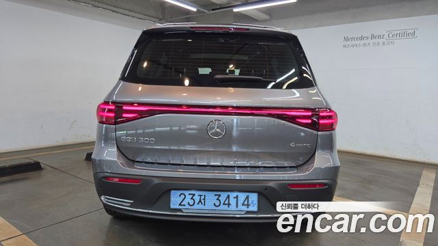 Mercedes-Benz EQB из Кореи Encar