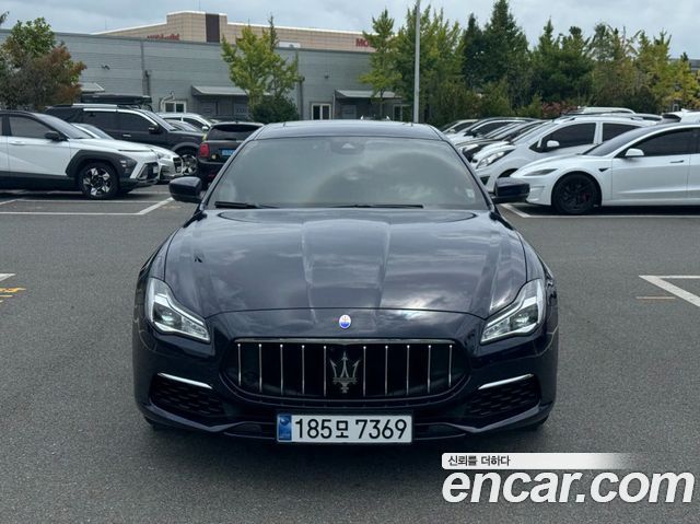 Maserati Quattroporte 3.0 Diesel — пробег 77 459 км — фото 3 из 5